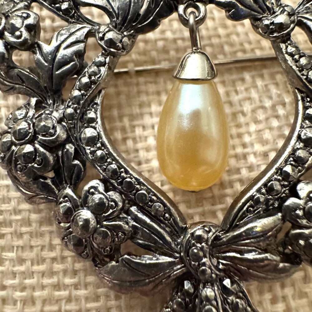 Antique-Style Silver Floral Brooch With Dangling Faux Pearl Accent - Picture 3 of 9